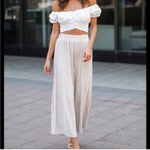 Petal and pup Cher Pant color Nude size 6
